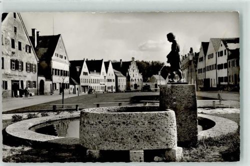 Dingolfing Obere Stadt mit Herzogsburg
