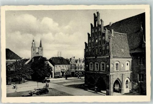 Jüterbog Markt Rathaus und St. Nikolai Oldtimer Fahrrad