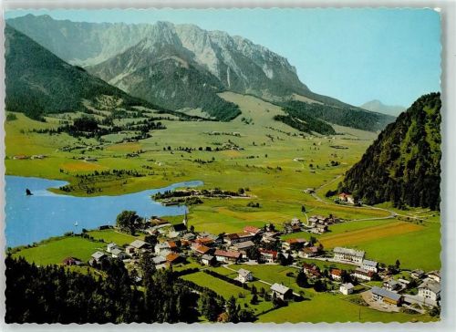Walchsee gegen Zahmen Kaiser