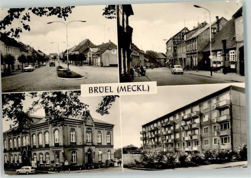 19412 O2722 Brüel - Markt Wilhelm Pieck Straße Rathaus Neubauten