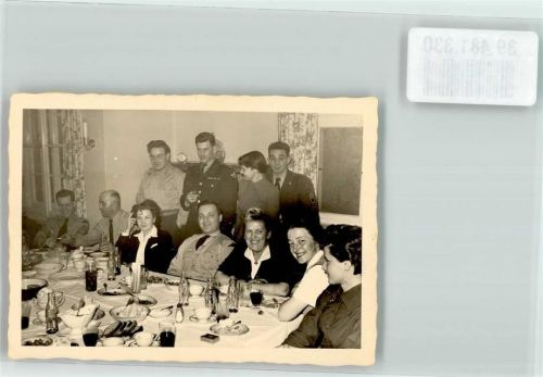Hünfeld Gruppenfoto Amer.Dienststelle Ort handschriftlich