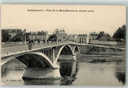 86100 Chatellerault - Pont de la Manufacture en ciment arme Brücke