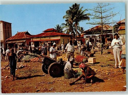 Mombasa Fruit Market East Africa Marktszene Früchte Obst Volkstyp Palme