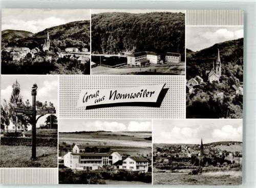 Nonnweiler St. Hubertus Kirche Handgeschnitzter Wegweiser Kurhaus Saarland