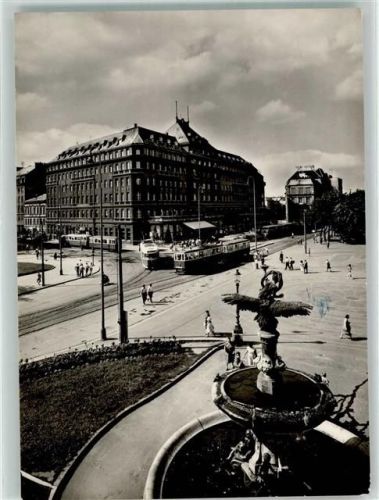 Bratislava 1960 Straßenbahn Denkmal Hotel Carlton