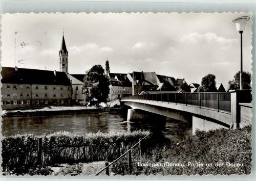 Lauingen mit Donaubrücke und Spitalkirche