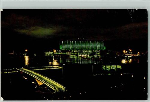 Toronto International Airport Nacht