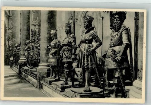 Innsbruck Statuengruppe Hofkirche