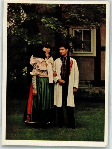 Bückeburg Mann und Frau in ortsüblicher Tracht