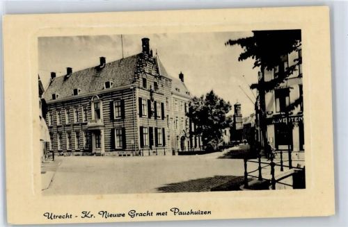 Utrecht Kr. Nieuwe Gracht met Paushuizen