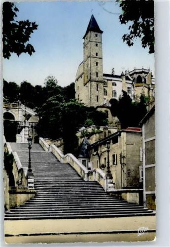 Auch Les Escaliers et la Tour dÀrmagnac