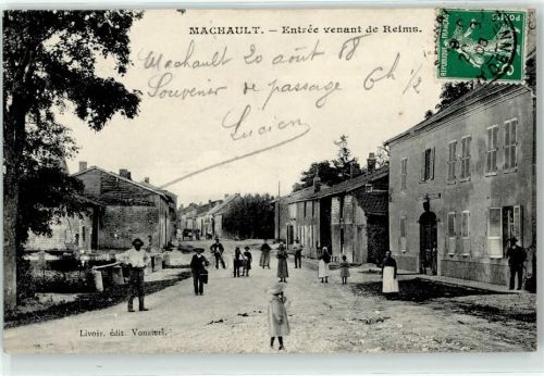 08310 Machault - Entree venant de Reims