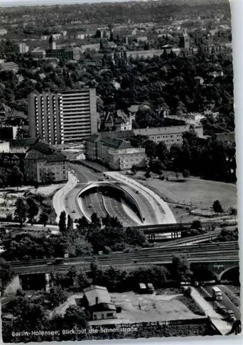 10115 W1000 Halensee Foto AK Blick auf Schnellstraße Berlin