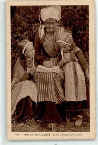 Daoulas Tracht Frau Kinder