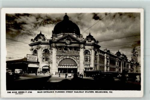 Melbourne - Main Entrance Flinders Street Railway Station the Rose Series P. 2788