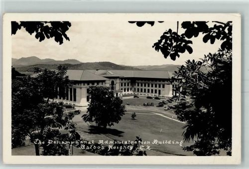 Balboa - der Panama Canal Administration Building Oldtimer
