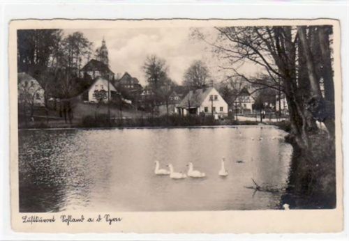 Sohland Sohland mit Partie am Teich gelaufen von 1937. Leichter Stempeldurchdruck, kleiner Knick unten links, sonst gut erhalten.