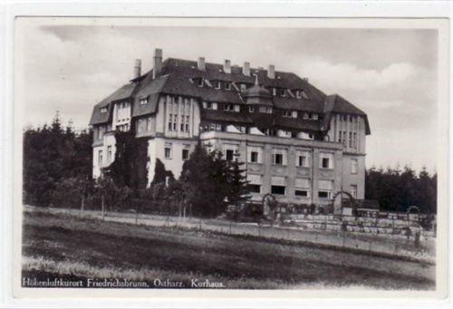 Friedrichsbrunn i. Harz mit Partie am Kurhaus gelaufen und Bahnpoststempel von 1936. Gute Erhaltung.