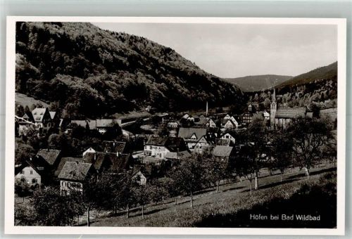 Höfen Panorama des Ortes mit Ev. Kirche