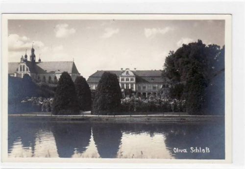 Oliva Oliva / Oliwa mit Schloß ungelaufen Leicht fleckig, sonst gut erhalten