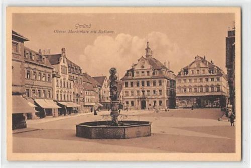 Schwäb. Gmünd. Oberer Marktplatz mit Rathaus ungelaufen Gute Erhaltung.