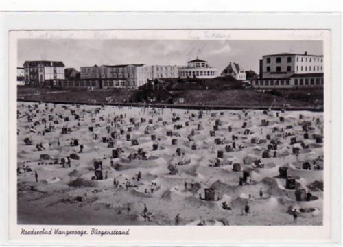 Wangerooge Wangerooge mit Burgenstrand gelaufen, mit Marke und Stempel, Datum nicht lesbar. Gute Erhaltung.