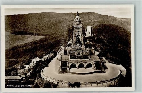 Bad Frankenhausen Kyffhäuser Kaiser Wilhem Denkmal Rückseite Hakenkreuz WK II