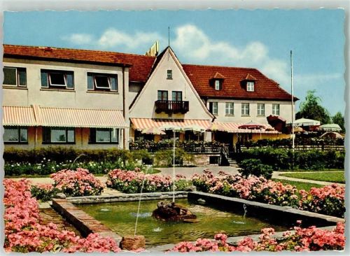 Elfershausen Gästehaus Ullrich Garten Springbrunnen Rhododedren
