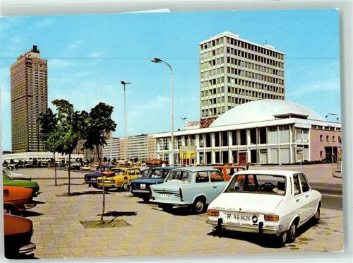 Friedrichsfelde Alexanderplatz Autos