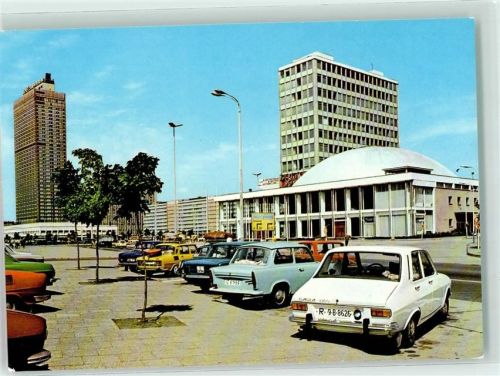 Friedrichsfelde Alexanderplatz Autos