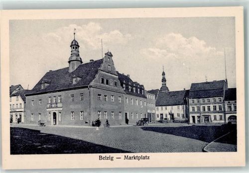 Belzig Marktplatz Rathaus