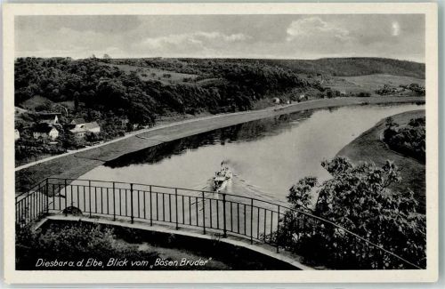 Diesbar-Seußlitz Blick vom Bösen Bruder Seitenraddampfer