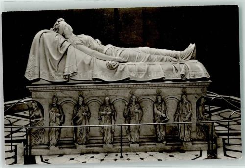 Wiesbaden Sarkophag der Großfürstin Elisabeth von Russland Gemahlin des Herzogs Adolf von Nassau Neroberg