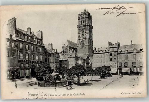 12000 Rodez Gebrauchsspuren la Place de la Cite u. la Cathedrale Hotel de France