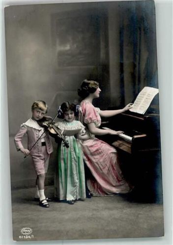 Junge Frau Klavier Amag Nr.61194 Feldpost Batterie 36