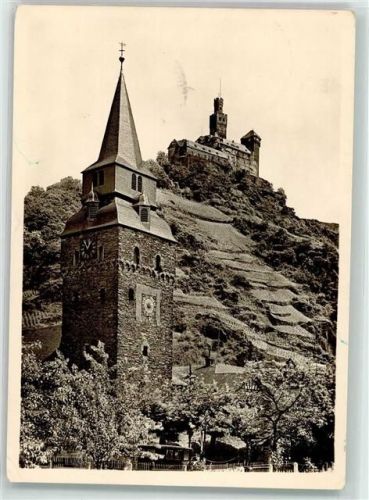 Marksburg 1953 mit Turm der St. Barbarakirche