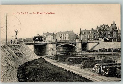 Calais le Pont Richelieu Straßenbahn
