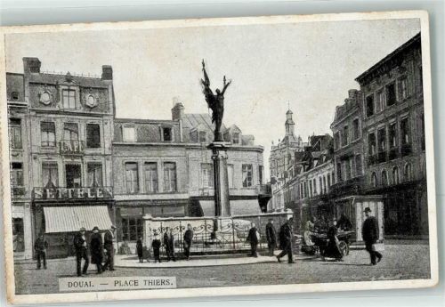 Douai 1915 Place Thiers Engel