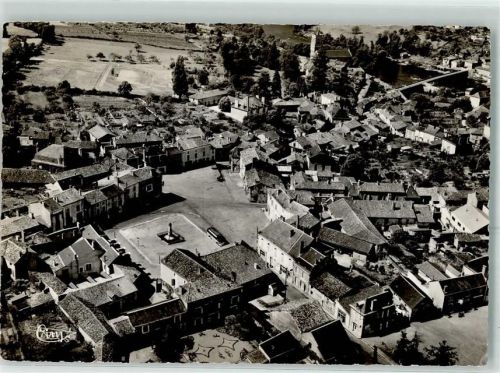 L'Isle-Jourdain Fliegeraufnahme