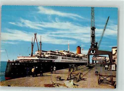 Bremerhaven Columbuskaje und TS Bremen