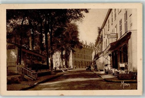 Versailles Blick auf das Schloss Gasthaus Cafe Restaurant de Londres Rue Colbert Oldtimer