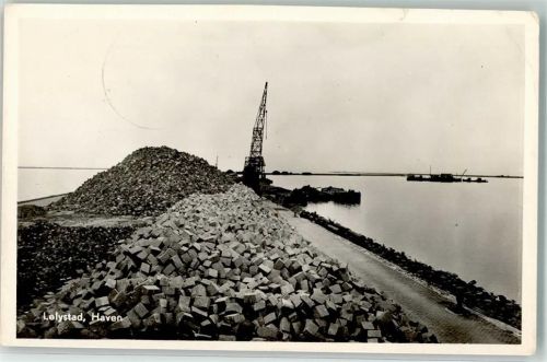 Lelystad Hafen Verladekran