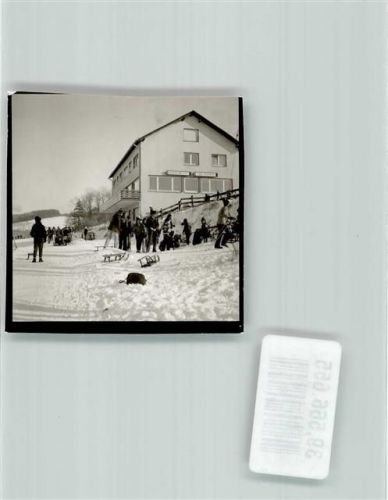 Wildewiese Schlittenfahrer vor der Pension Heimann im Winter Ort handschriftlich