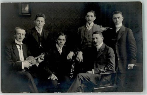 Stuttgart Männergruppe Photogr. Atelier Georg Tunnat Ort lt. Fotograf