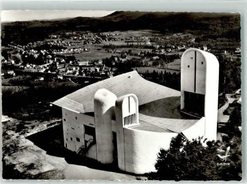 Ronchamp Kirche Kapelle de Notre Dame du Haut Fliegeraufnahme
