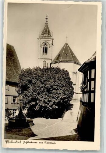 Pfullendorf Bechibrunnen mit Stadtkirche