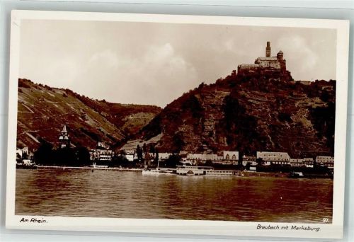 Braubach Marksburg Dampfschiff