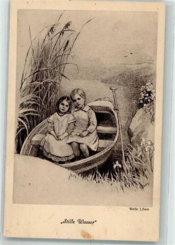 Kind im Ruderboot : Stille Wasser