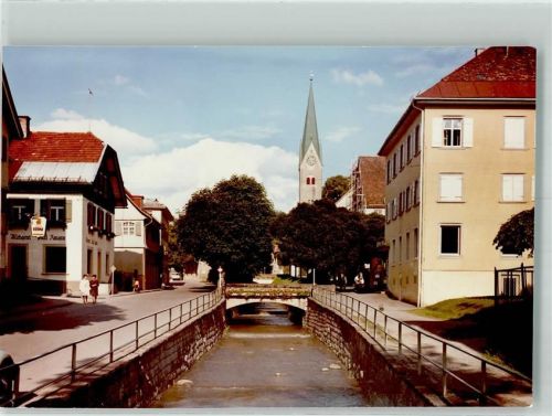 Weiler-Simmerberg Hausbachbrücke mit der Kirche Sankt Blasius Foto Original aus Archiv eines Ansichtskartenverlags Ort handschriftlich