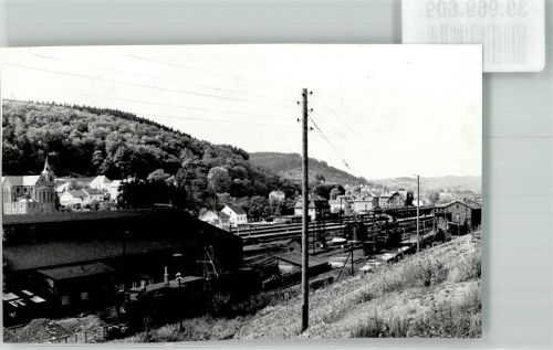 Jünkerath Bahnhof mit Dampflokomotiven und Kirche St. Antonius von Padua Foto Original aus Archiv eines Ansichtskartenverlags Ort handschriftlich